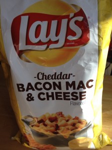Cheddar Bacon Mac & Cheese Chips