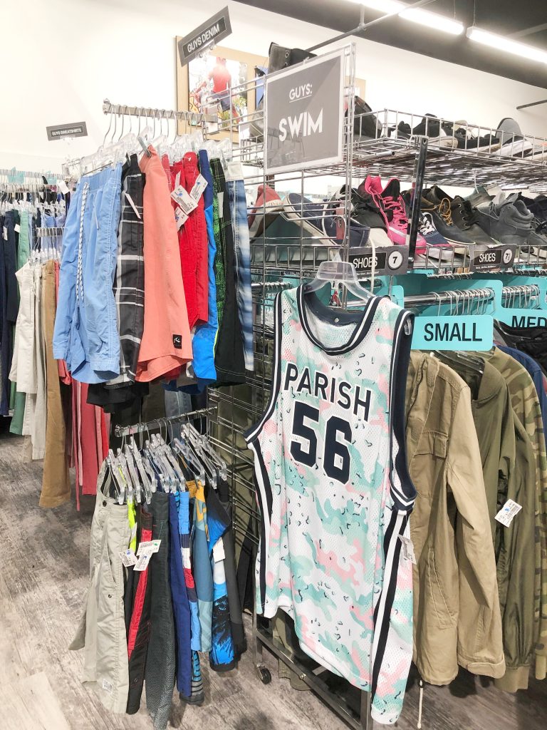 Shopping at Plato's Closet {Danbury} - NY Foodie Family